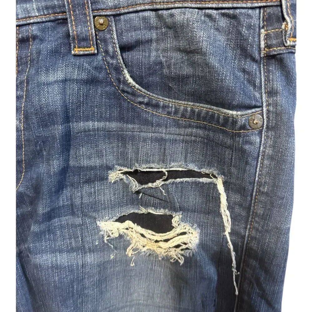 True Religion Geno Distressed Denim Shorts 36 Raw Hem Horseshoe Flap Pockets